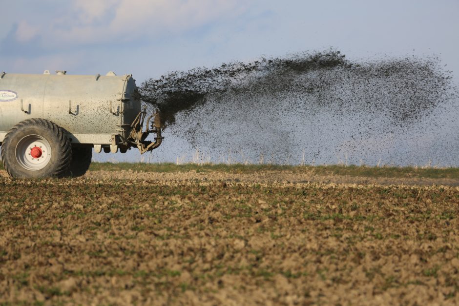 tractor-4543124_1920